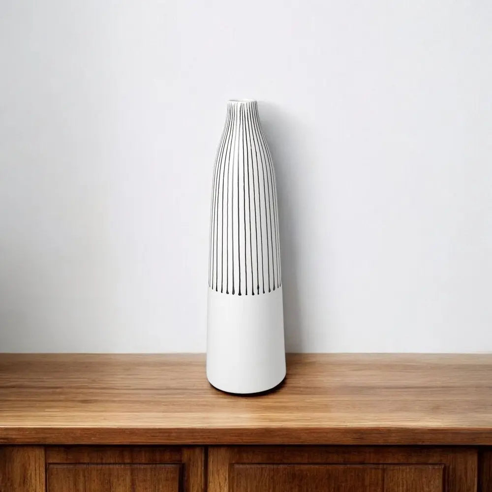 18" Black And White Abstract Cylinder Ceramic Table Vase HomeRoots