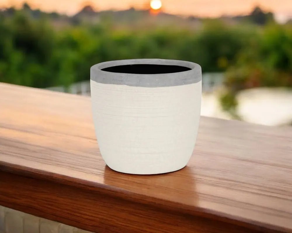 6" Cream and Gray Crackle Glaze Ceramic Indoor Outdoor Round Pot Planter - NOBLE HOME INTERIORS