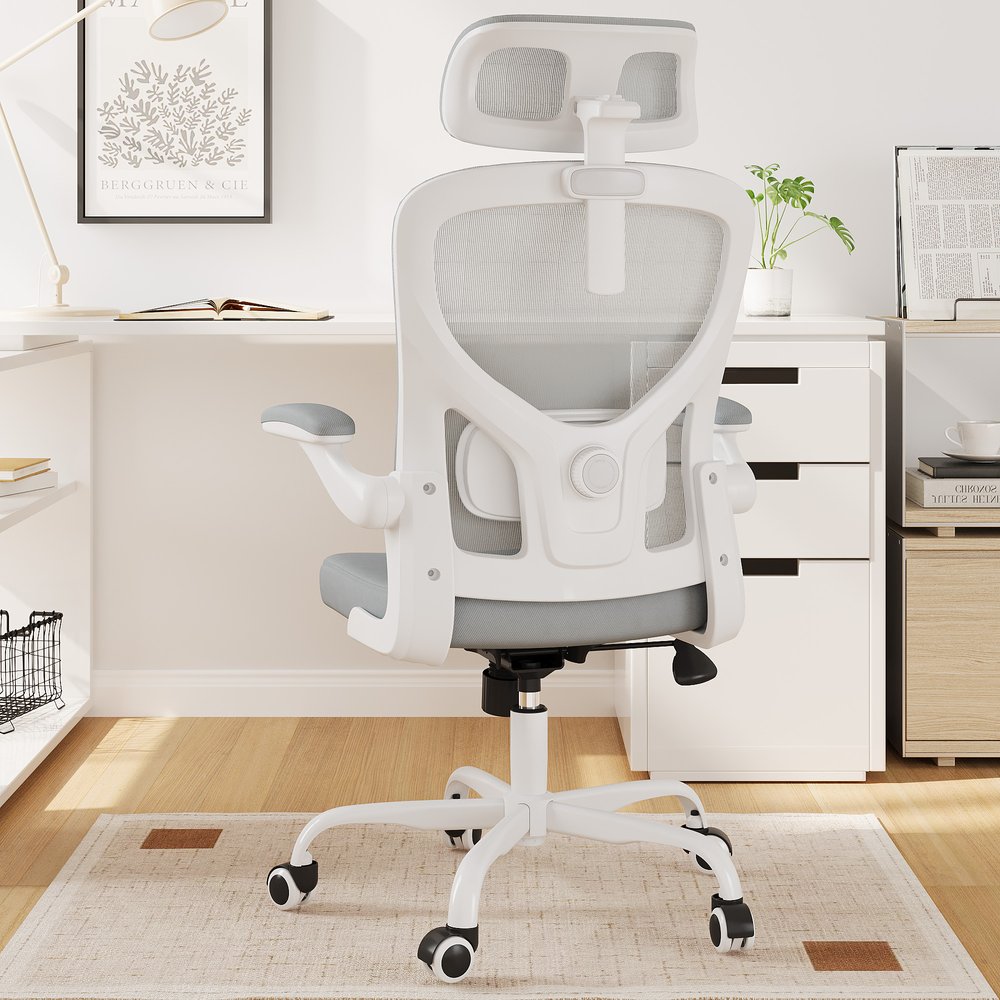 Silla de oficina giratoria con ruedas y altura ajustable en gris, blanco y negro